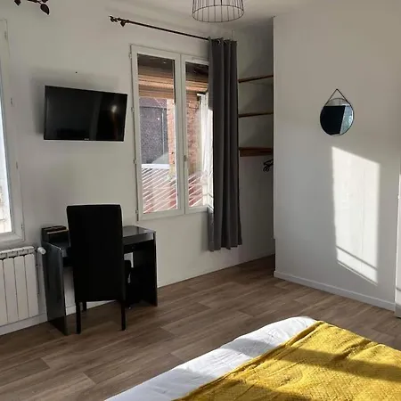 شقة Maison 5 Ideal Famille Et Groupe Anzin